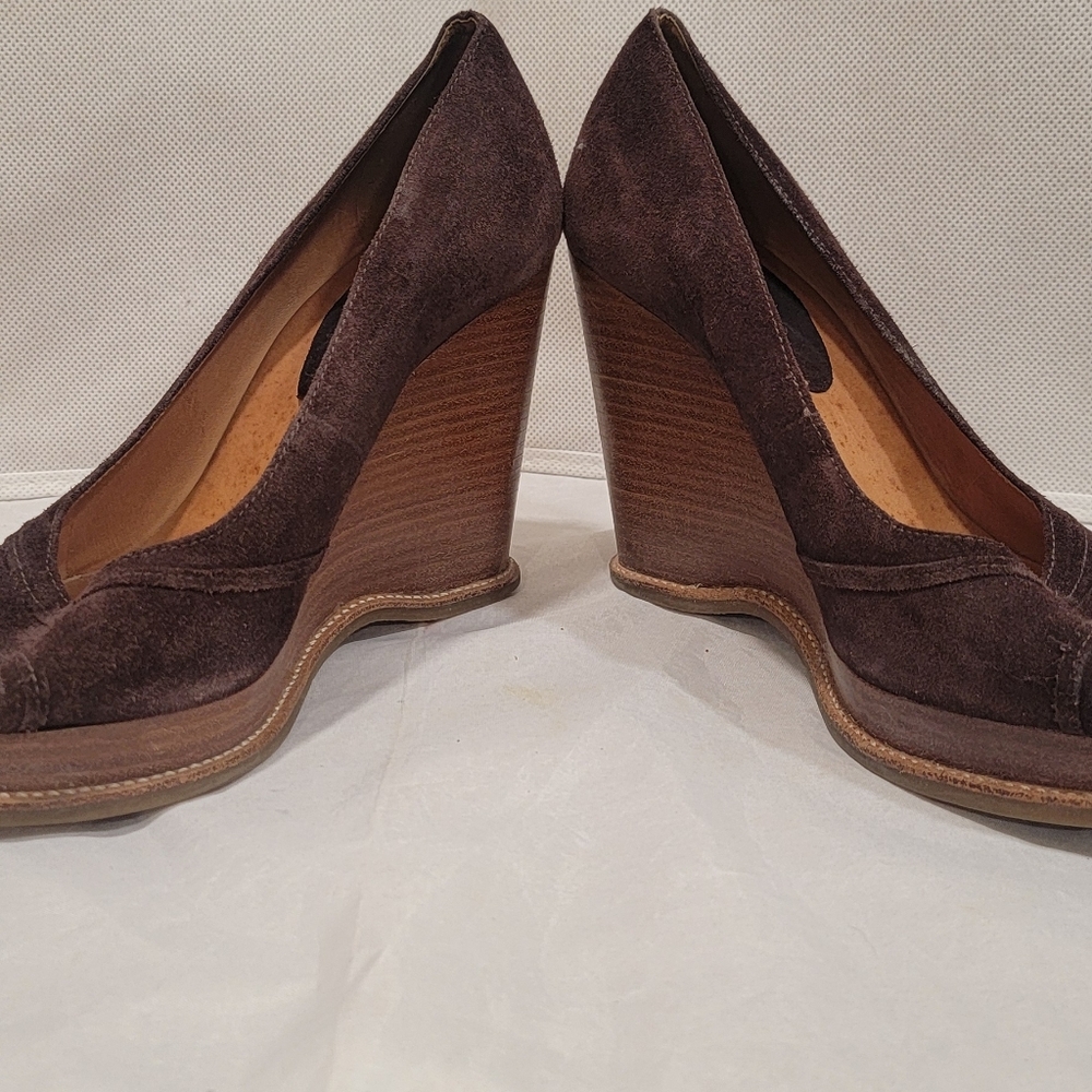 KORS - MICHAEL KORS BROWN SUEDE LEATHER 4" WEDGE HEEL SHOES (sz 7.5) - Picture 5 of 7